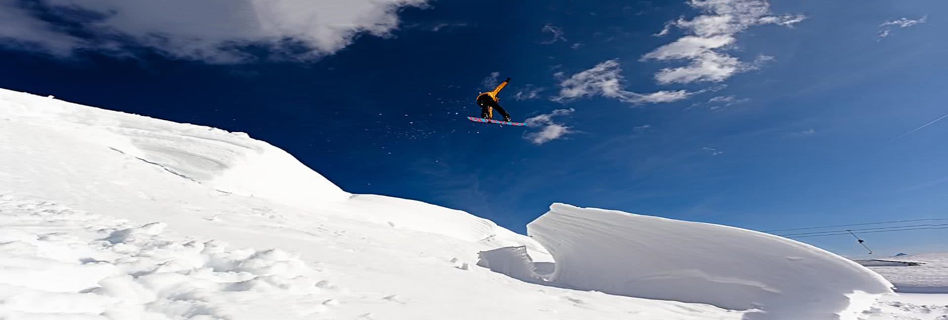 snowboard big air