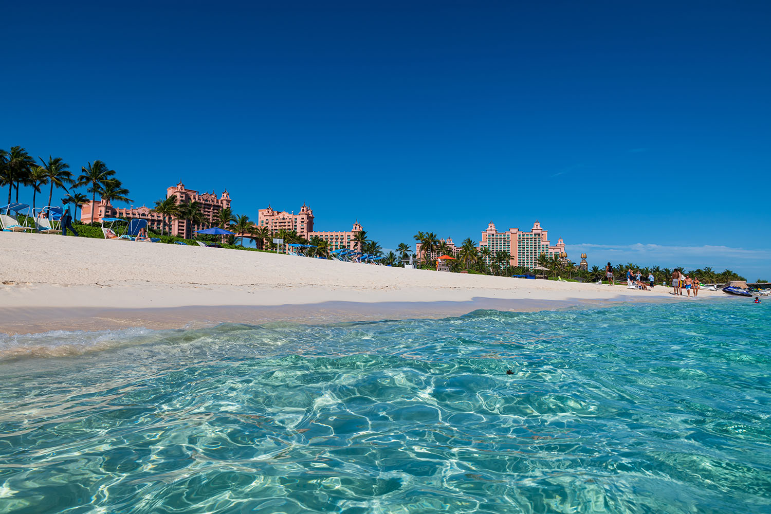 Best Beaches In Nassau & Paradise Island | SNO