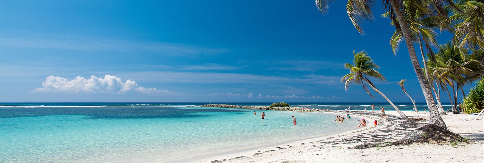 3 Best beaches in La Desirade island, Guadeloupe - Ultimate guide